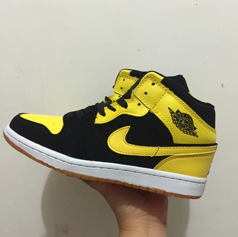 Air Jordan 1 Retro Mid OG Black Yellow by Air Jordan