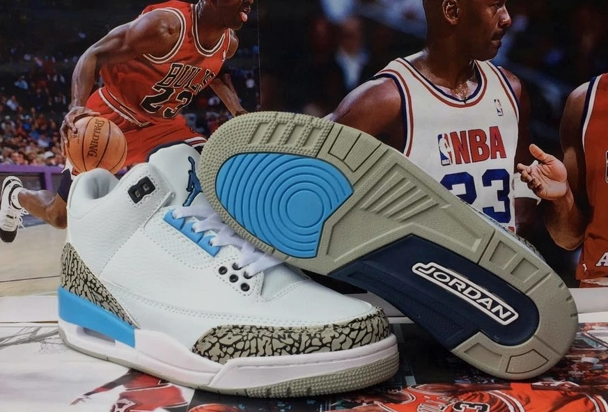 Air Jordan 3 Retro UNC by Air Jordan