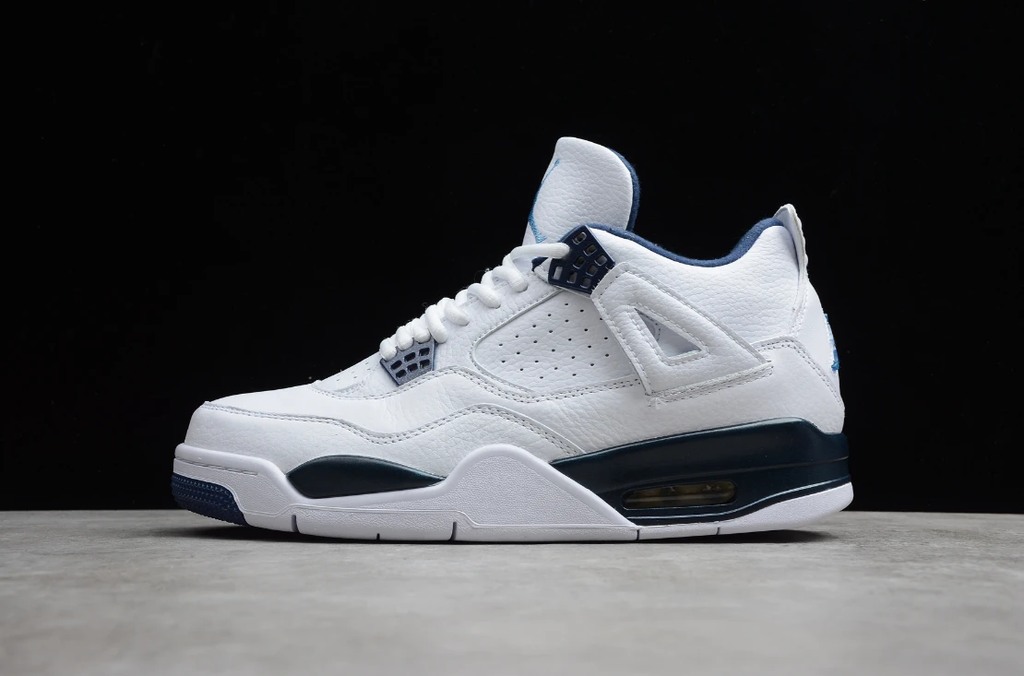 Air Jordan 4 Columbia by Air Jordan