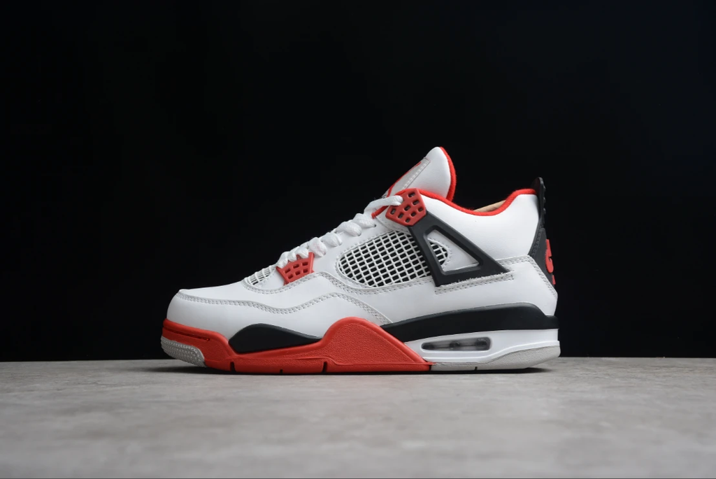 Air Jordan 4 Retro Fire Red (2020) by Air Jordan