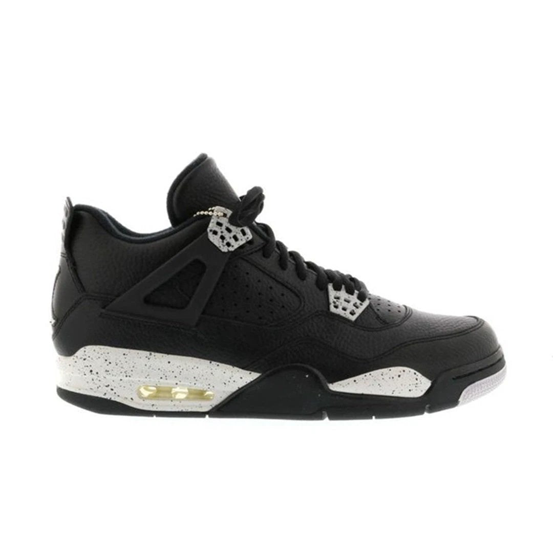 Air Jordan 4 Retro Oreo (2015) by Air Jordan