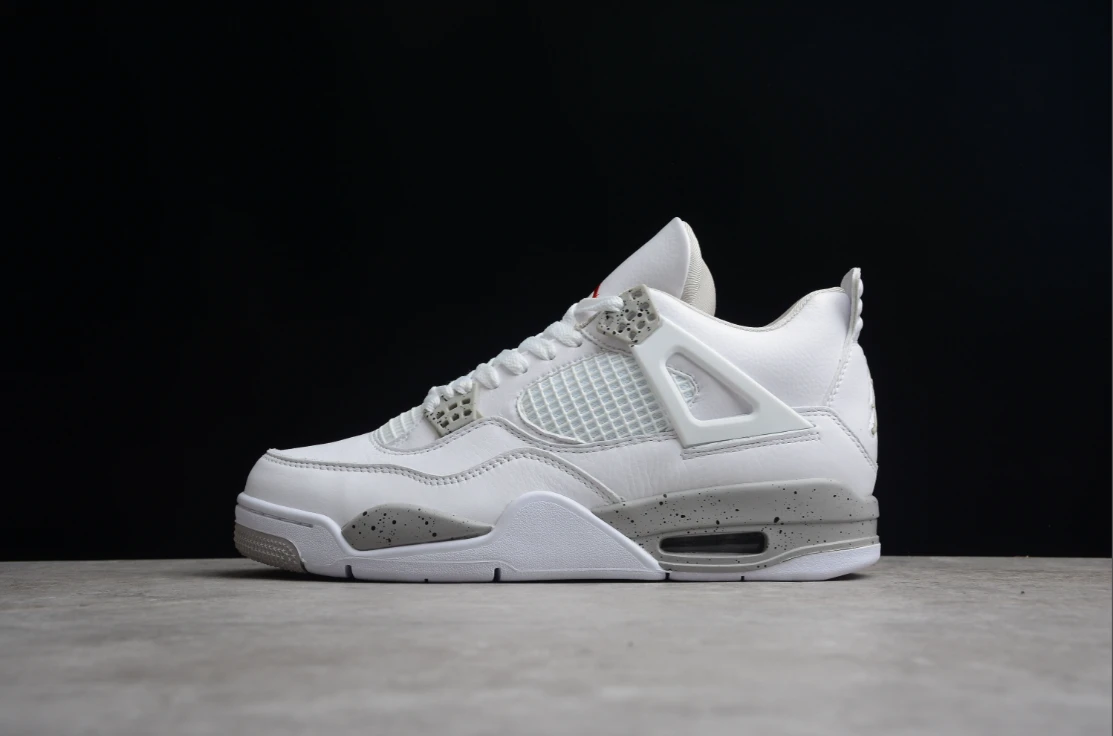 Air Jordan 4 Retro “White Cat” by Air Jordan