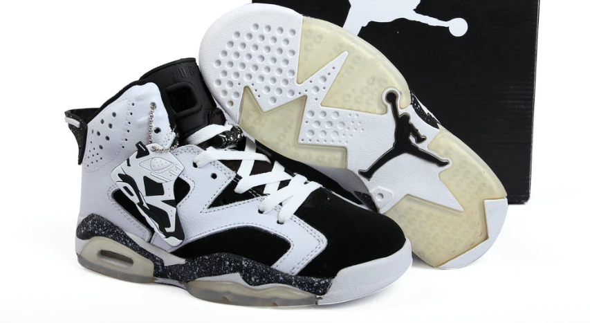 Air Jordan 6 Retro Oreo by Air Jordan