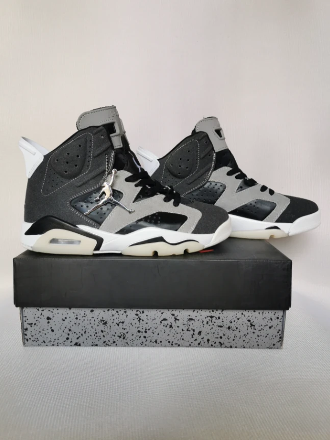 Air Jordan 6 Retro WMNS Tech Chrome by Air Jordan