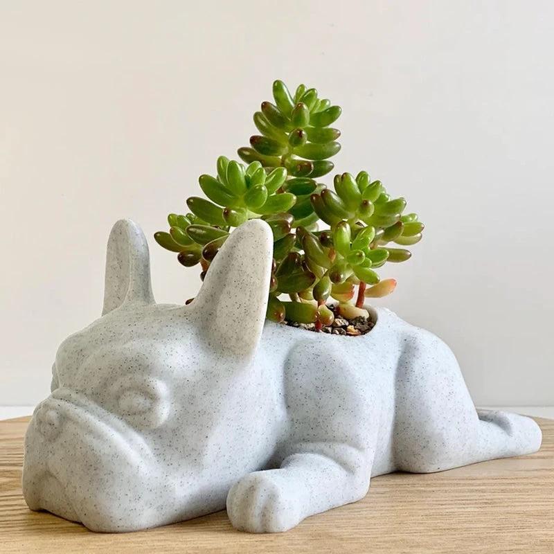 Resin ornament for animal meditation by Bowlift