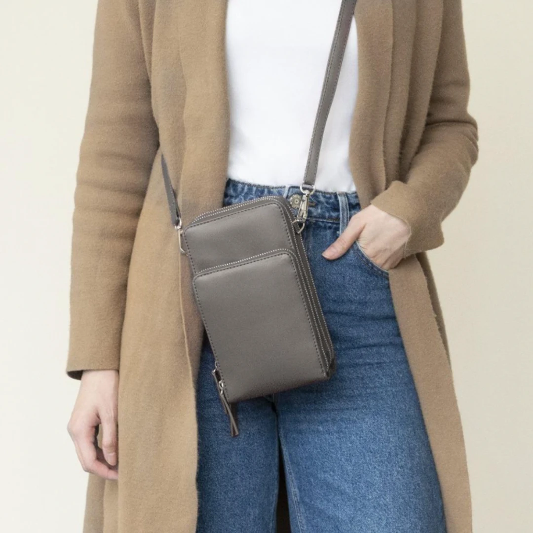 Triple Secure Leather Phone Purse: Elegance Meets Practicality by BowLift
