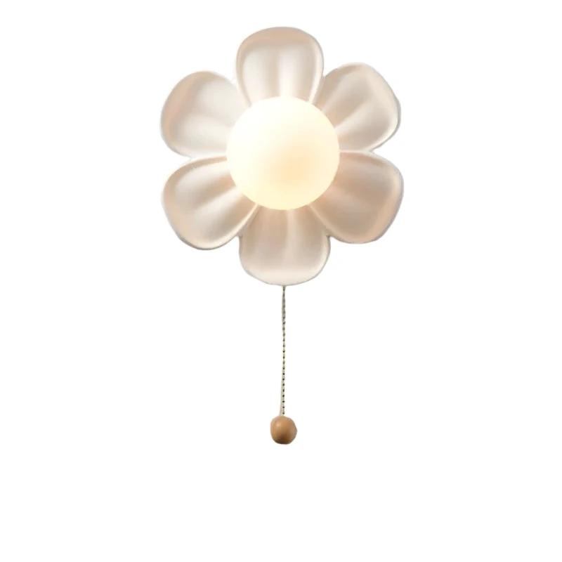 Modern Flower Decoration Bowlift by Bowlift