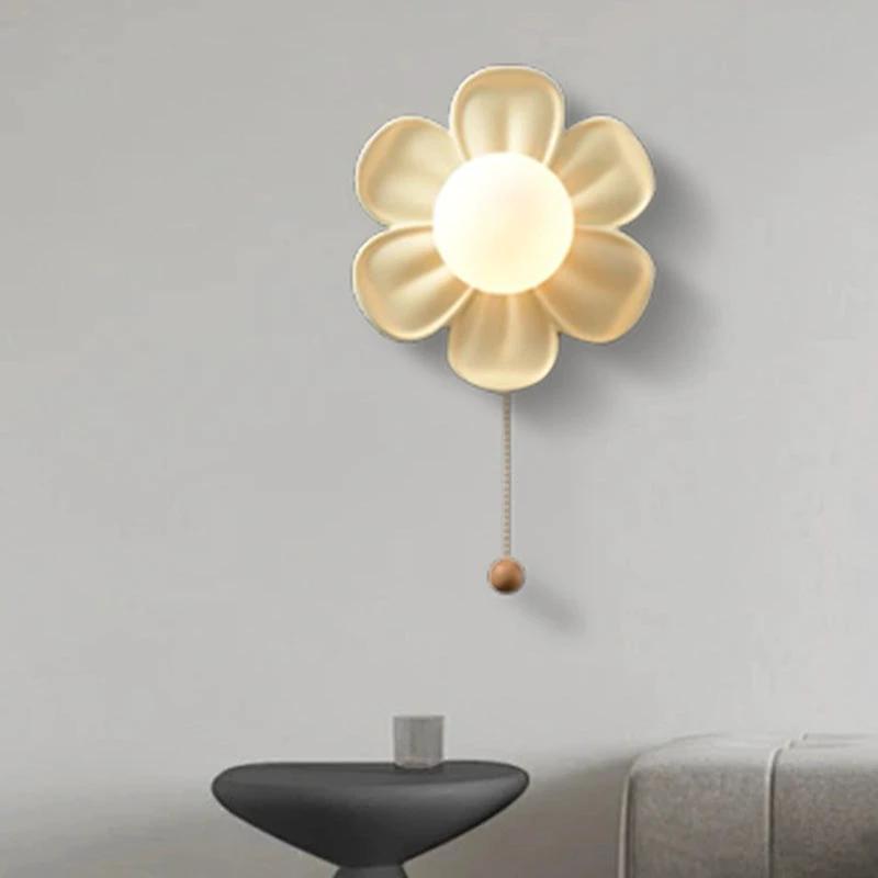 Modern Flower Decoration Bowlift by Bowlift