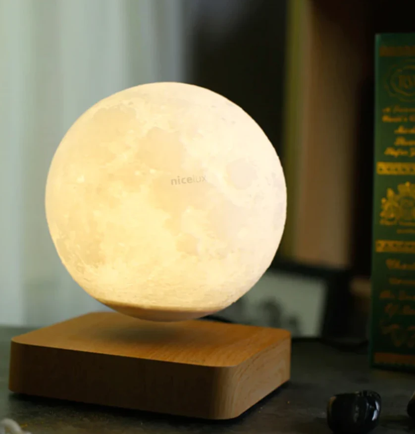 Lunara Flowing Moon Lamp Bowlift by Bowlift