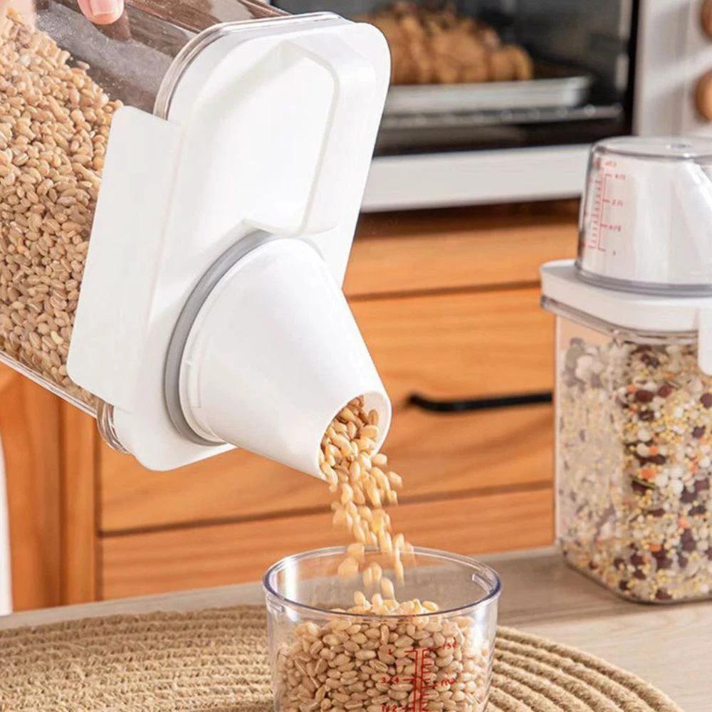Clear Cereal and Grain Organizer by Casa & Beyond