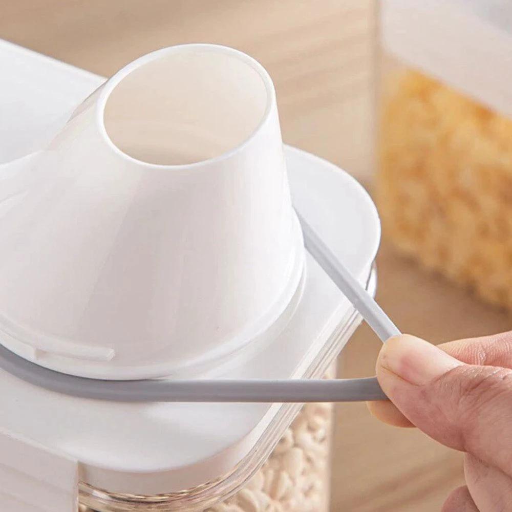 Clear Cereal and Grain Organizer by Casa & Beyond
