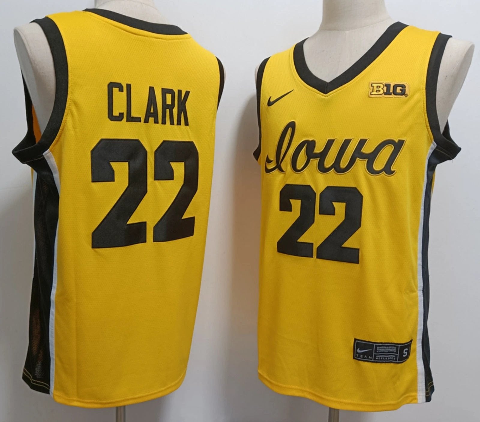 Caitlin Clark Jersey #22 Iowa Hawkeyes asketball Stitched Yellow by My store basketball