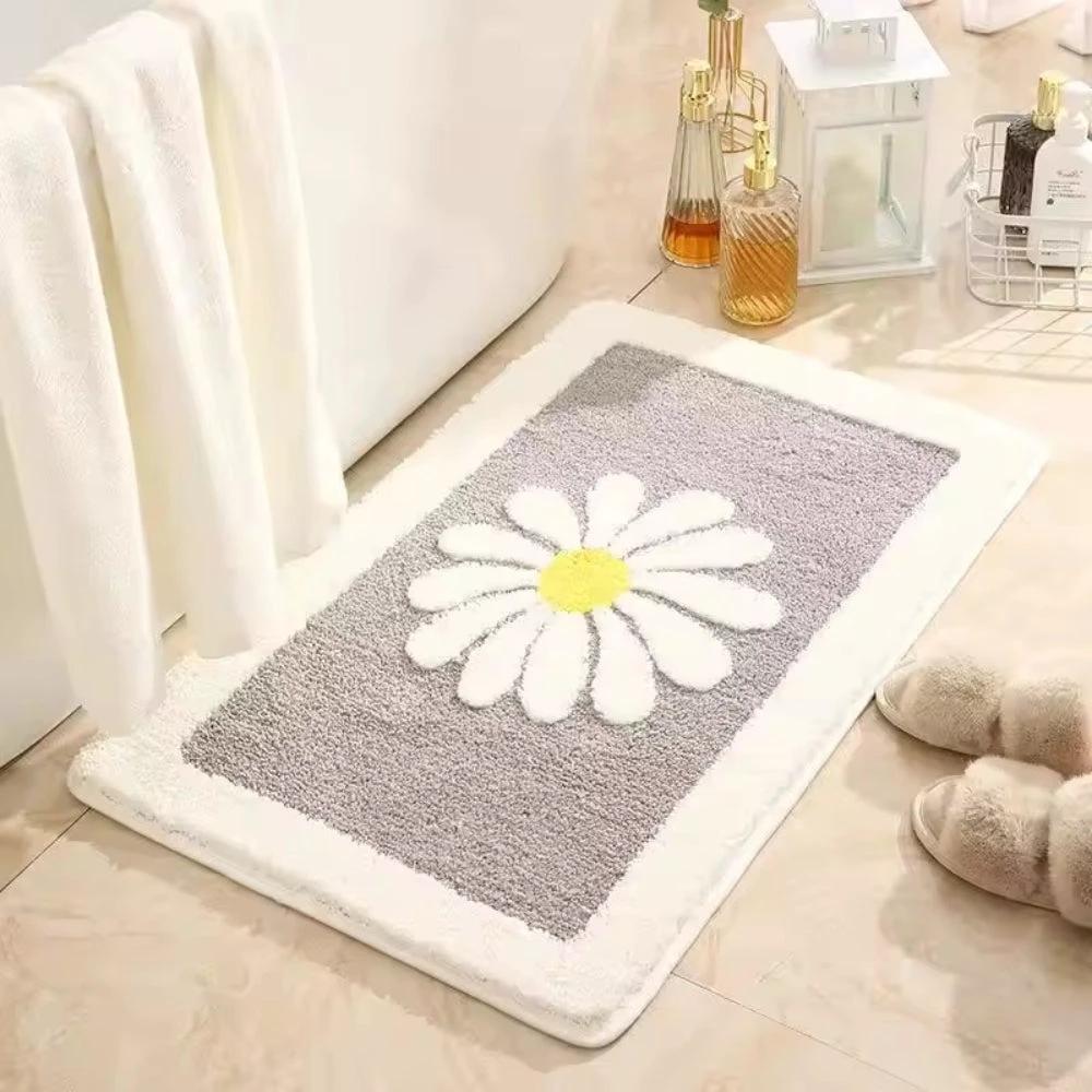 Charming Daisy Bloom Bath Mat by Casa & Beyond