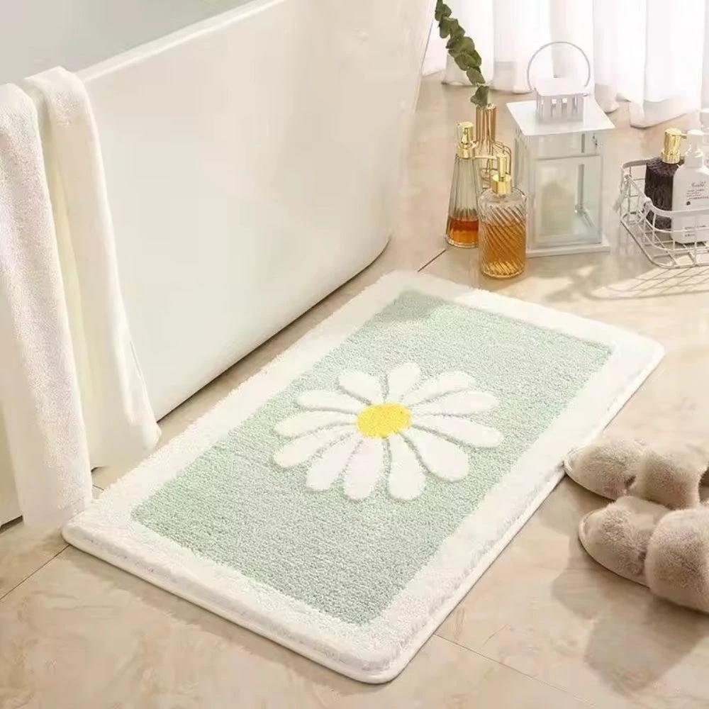 Charming Daisy Bloom Bath Mat by Casa & Beyond