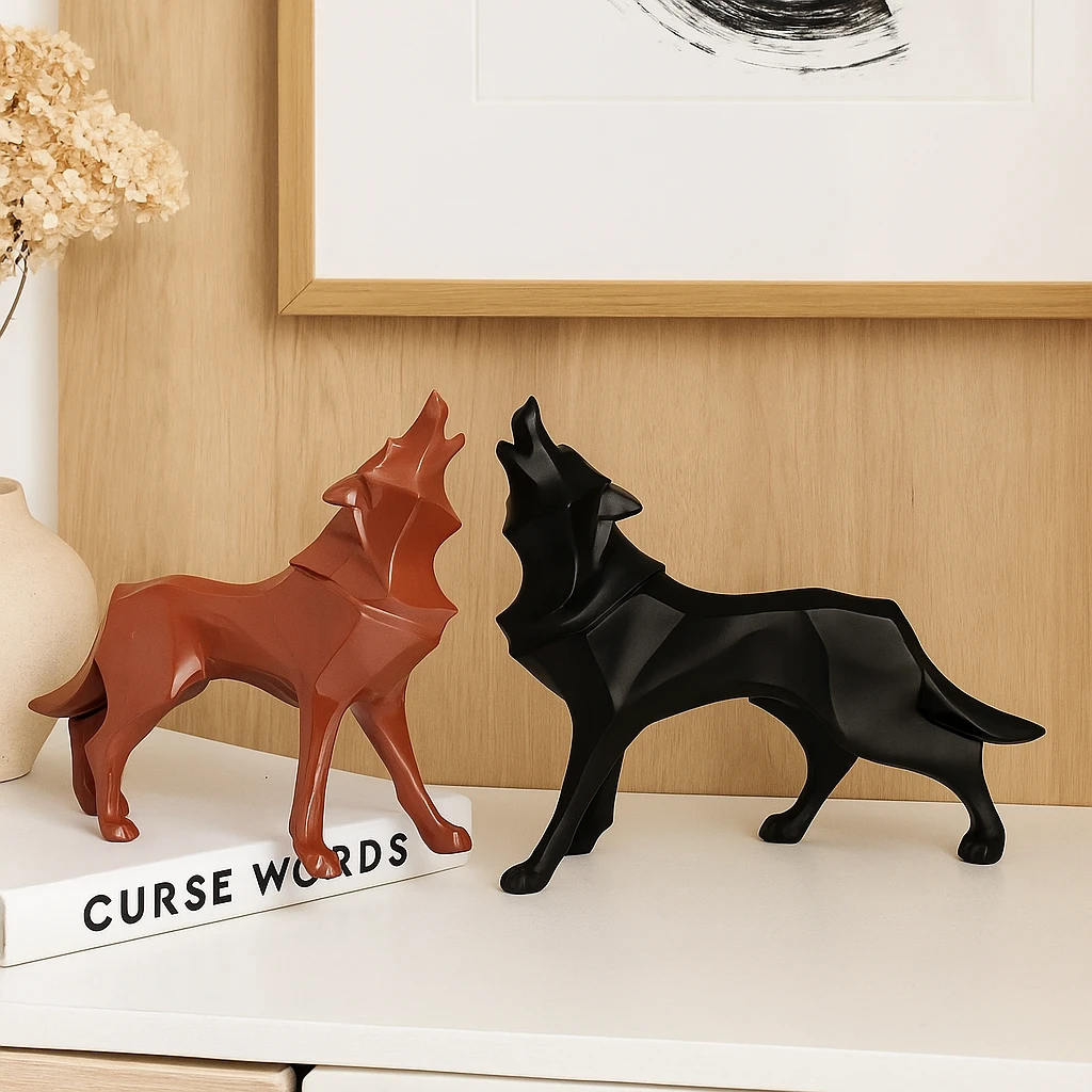 LupoForm – Geometric Wolf Statue with Sharp-edged Design for Modern Spaces Bowlift by Bowlift