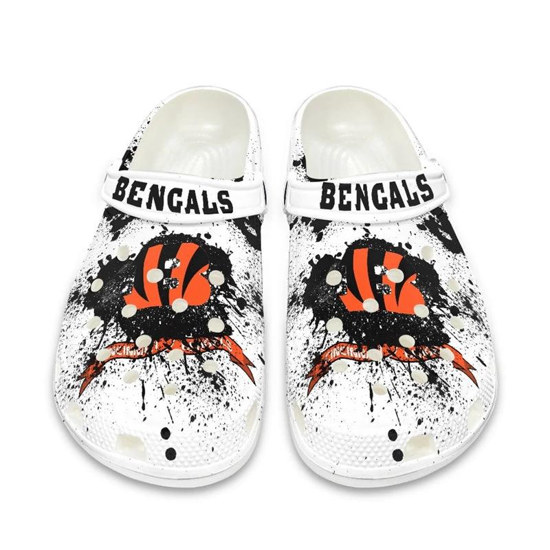 Cincinnati Bengals Crocs V3 Unisex Clogs Clog Shoes by Crocs