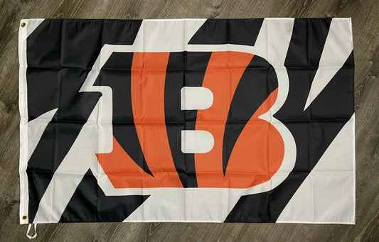 Cincinnati Bengals Logo Flag 3x5 ft Sports Banner Man-Cave Garage Bar Pub by flagsjustdoit
