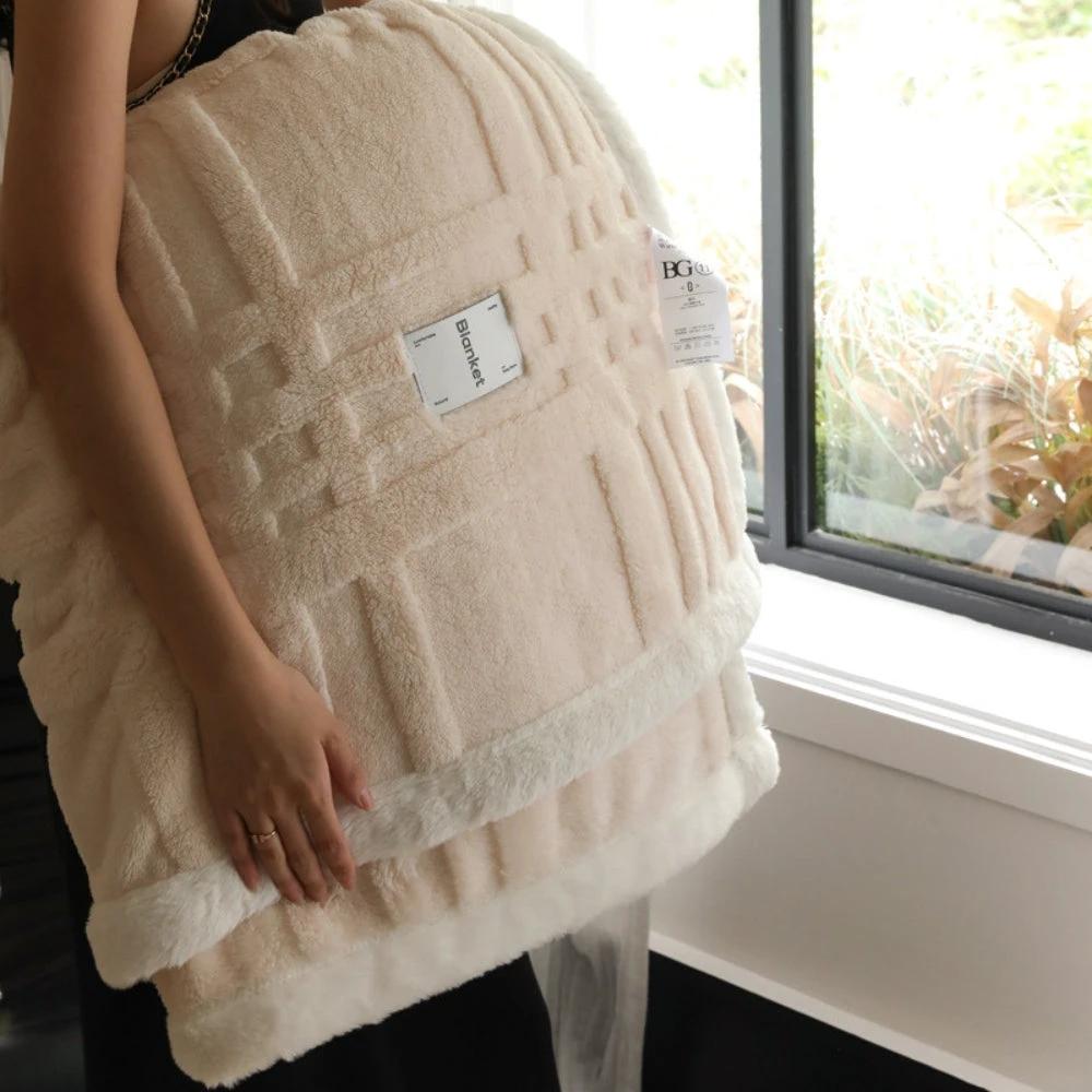 Cosmo Fluffy Winter Three-Dimensional Warm Blanket by Casa & Beyond