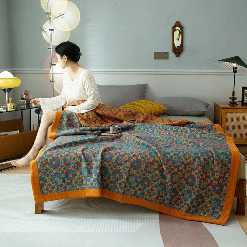 COTTON REVERSIBLE QUILTED BEDCOVER + Matching Pillow Cases - All in One Set Bowlift by Bowlift