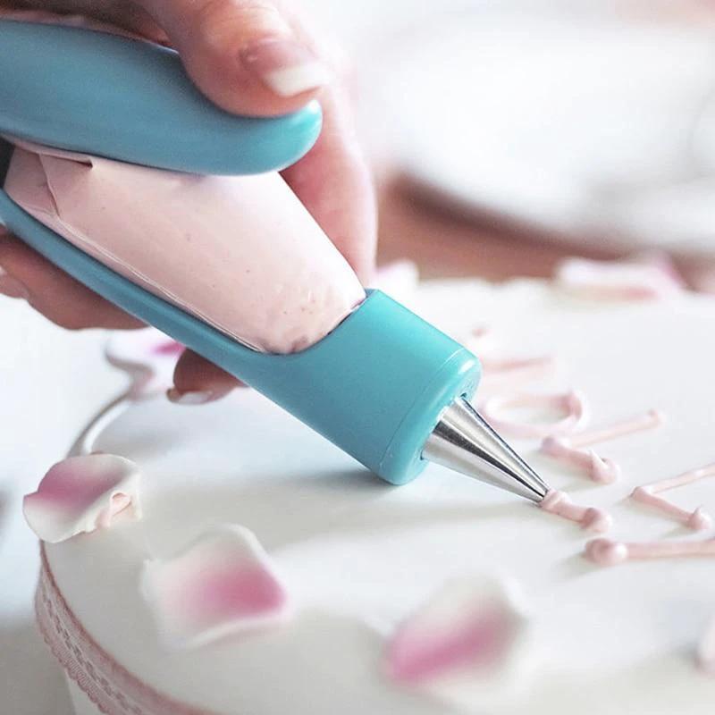 Icing Pen Decorating Tool by Bowlift