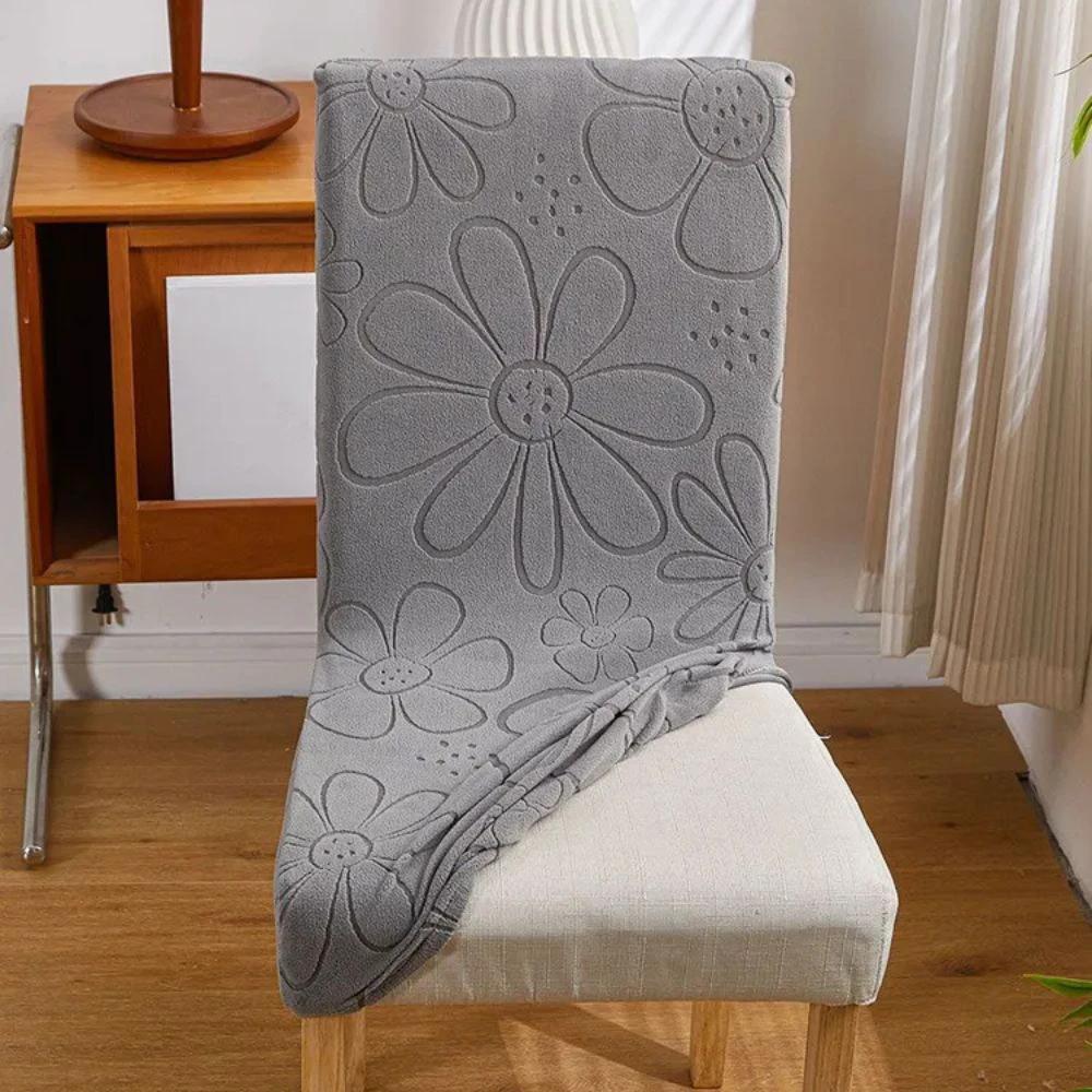 Daisy Stretch Dining Chair Cover by Casa & Beyond