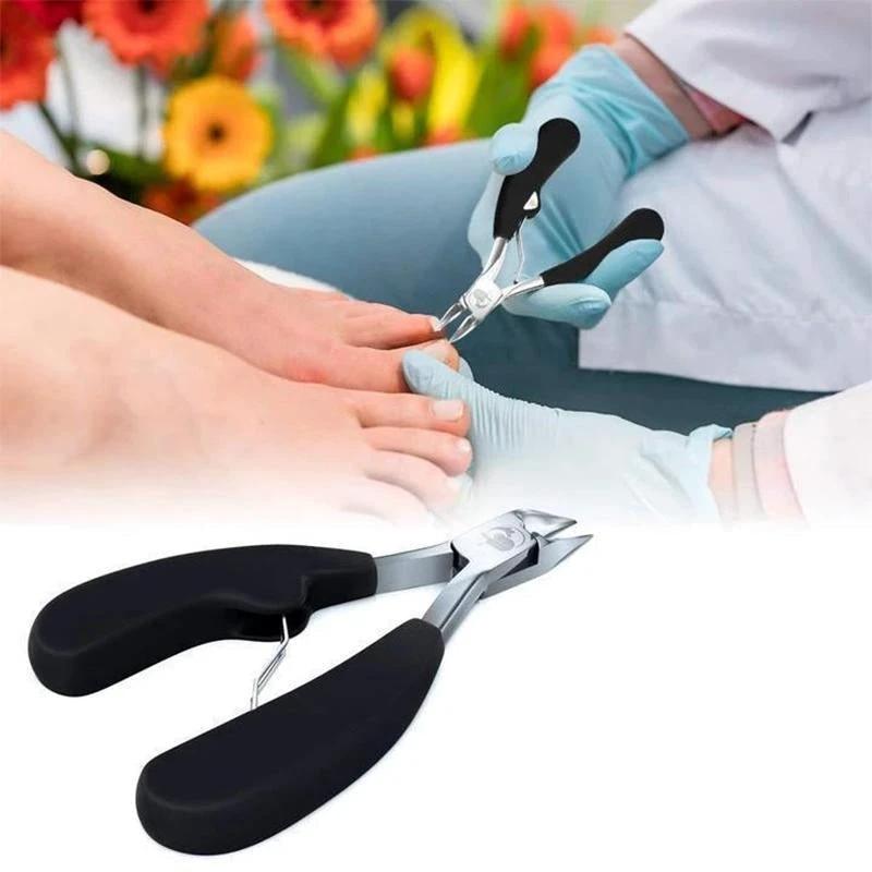 Set of Adlermaul Nail Pliers by Bowlift