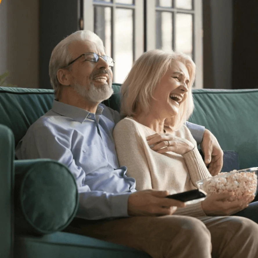 Rechargeable Invisible Hearing Aid by Bowlift