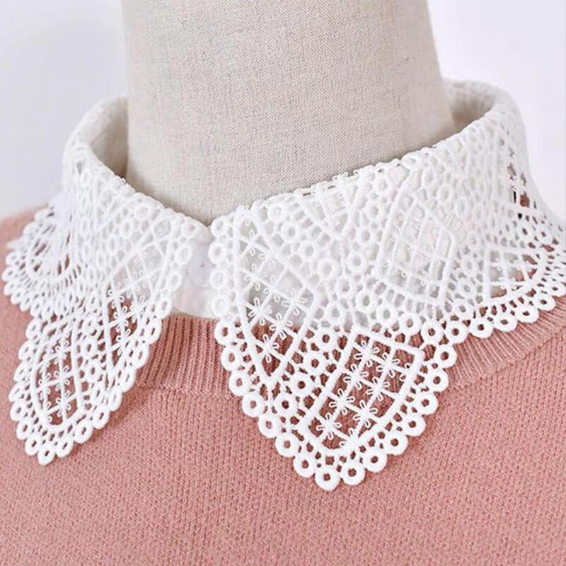 Women's blouse with lace insert by Bowlift