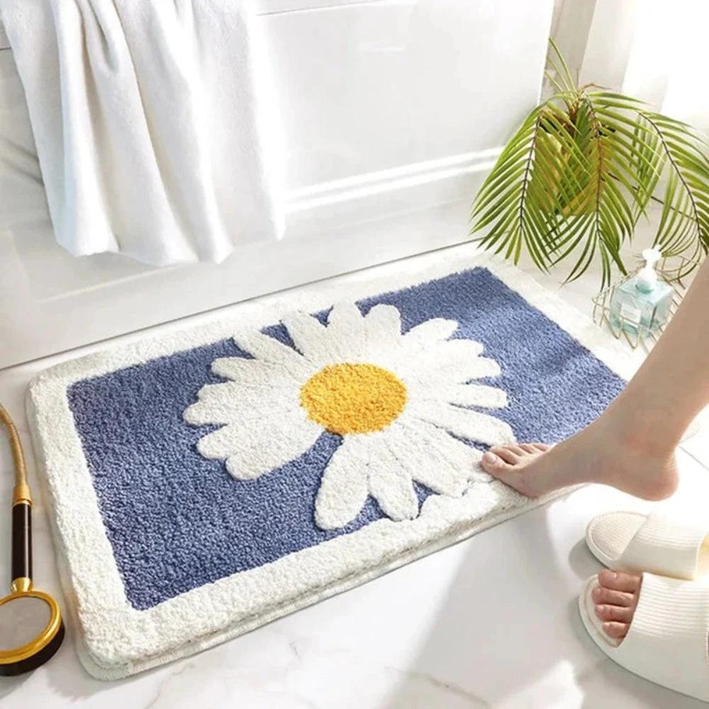 Fleur Plush Floral Bath Mat by Casa & Beyond