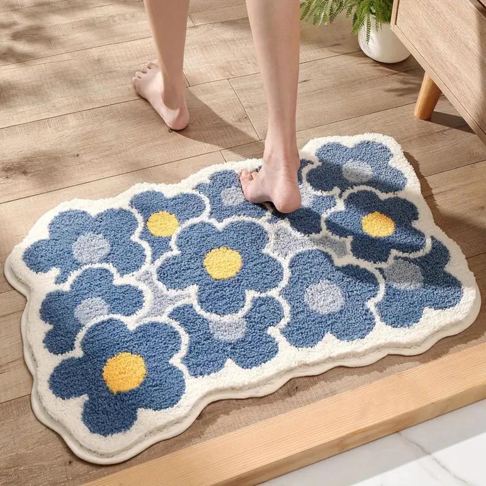 Floral Tufted Absorbent Bath Mat by Casa & Beyond