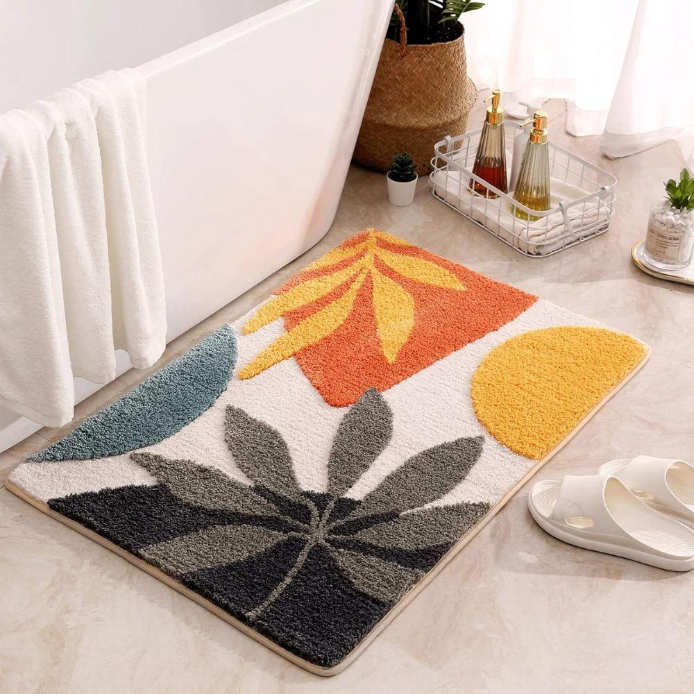 Floral Non-Slip Bathmat by Casa & Beyond