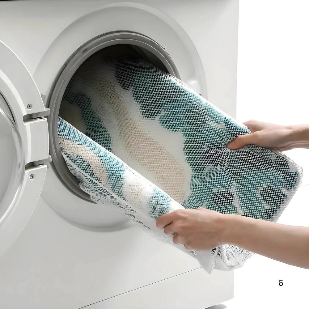 Fluffy Ocean Wavy Pattern Bath Mat by Casa & Beyond