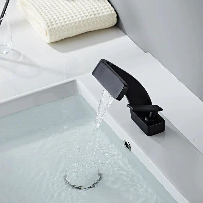AquaArc Modern Kitchen Faucet Bowlift by Bowlift