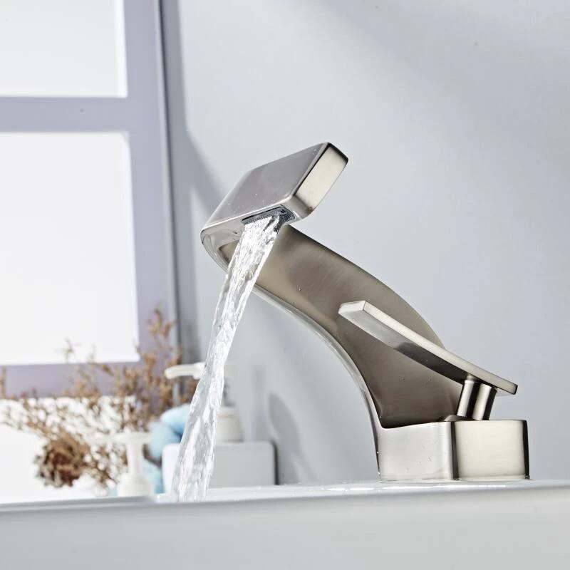 AquaArc Modern Kitchen Faucet Bowlift by Bowlift
