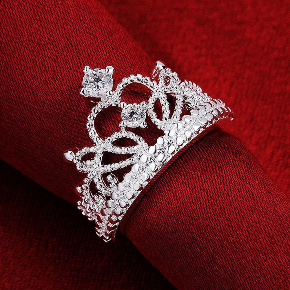 Princess Tiara Ring by Bowlift