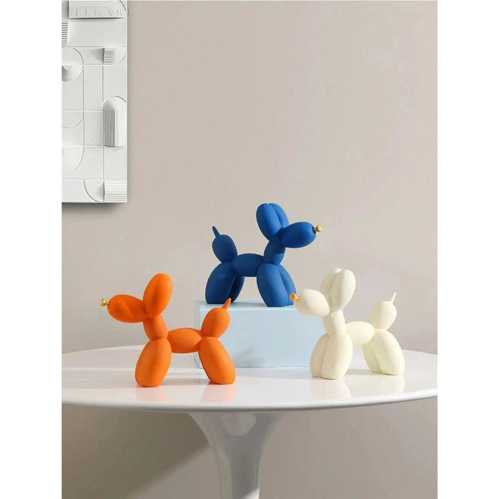 BallonFreude - Playful Dog Figure Bowlift by Bowlift