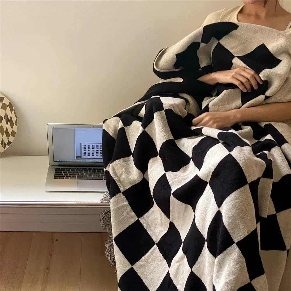 Checkered Single Layer Blanket by Bowlift
