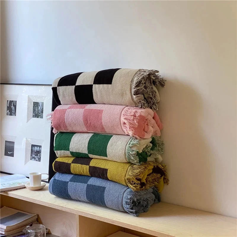 Checkered Single Layer Blanket by Bowlift