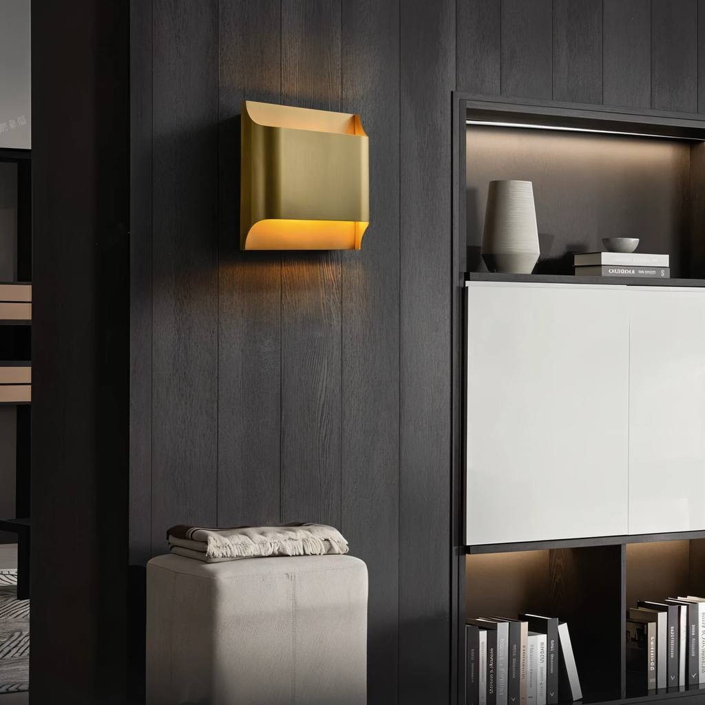 GildBeam Elegant LED Wall Light Bowlift by Bowlift