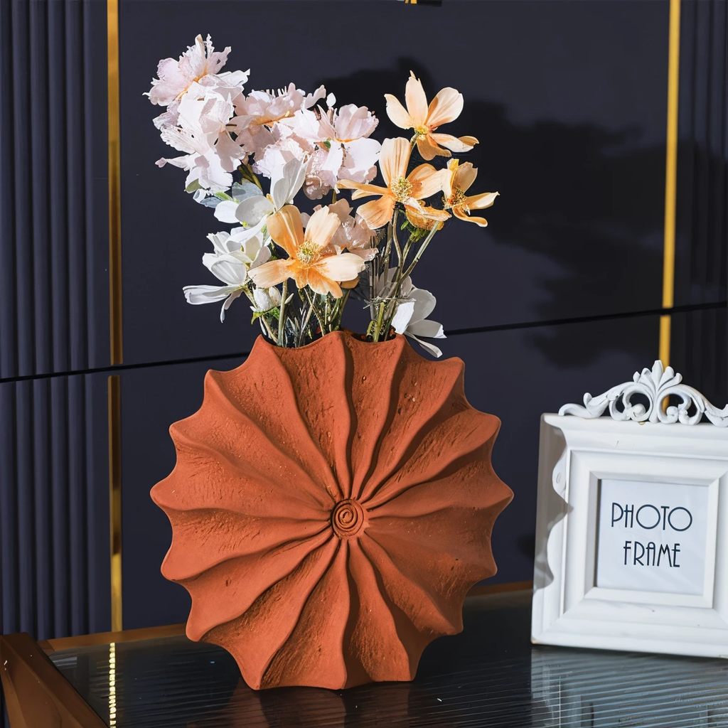Folding Design Geometric Retro Vase Bowlift by Bowlift