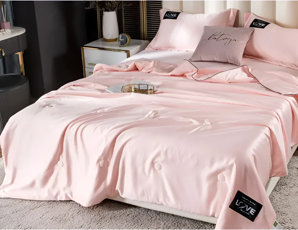 FLUFFINA - Premium Satin Silk Bedding by BowLift