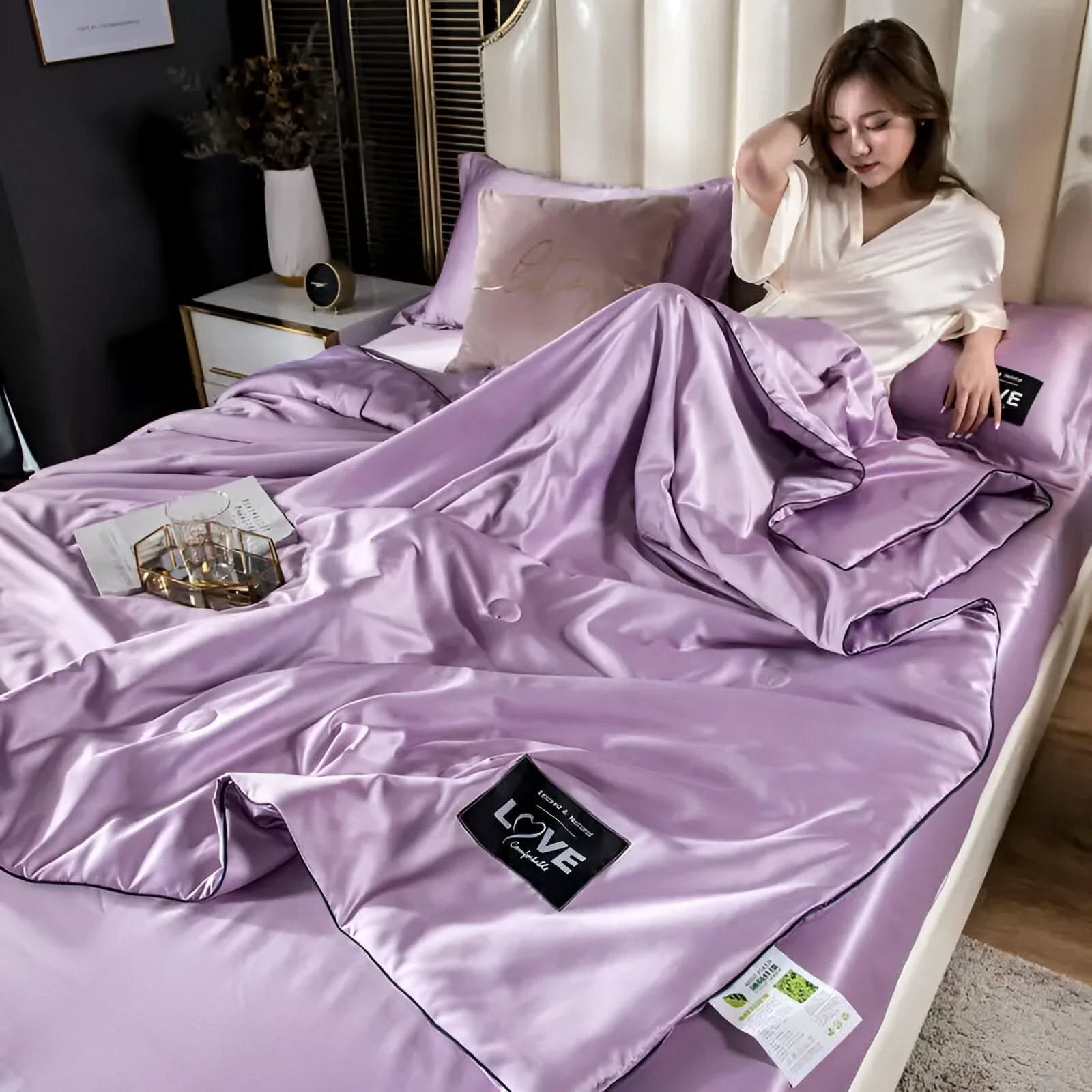 FLUFFINA - Premium Satin Silk Bedding by BowLift