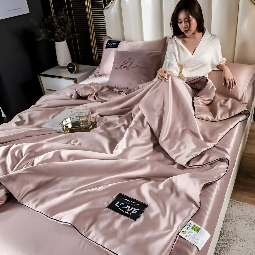 FLUFFINA - Premium Satin Silk Bedding by BowLift