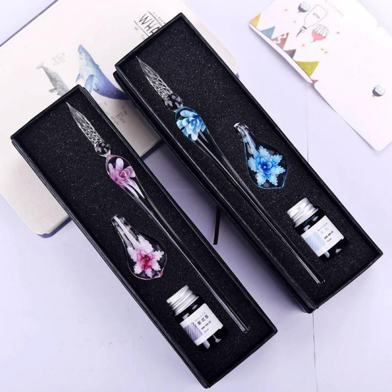 Glass fountain pen with ink and pen holder by Bowlift
