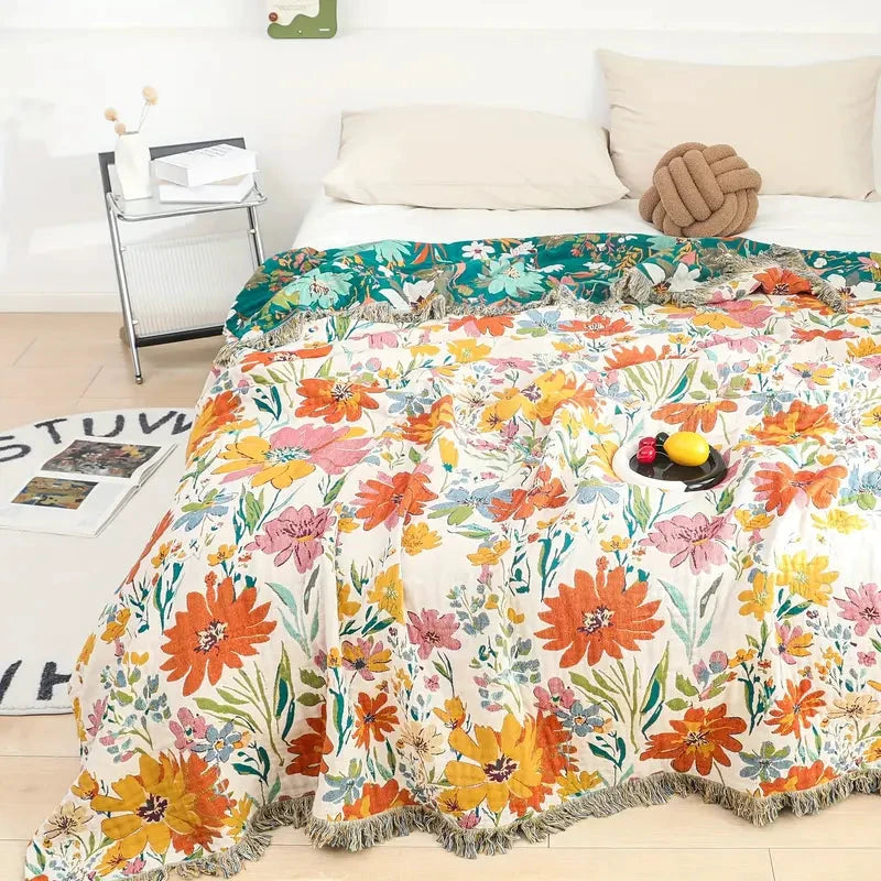 Blooming Floral All-Season Cotton Blanket by Casa & Beyond