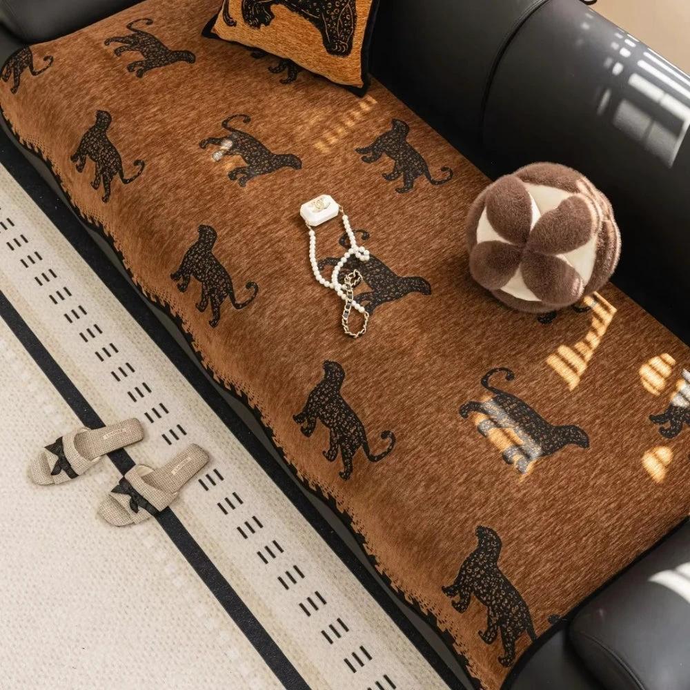 Lion Wavy Non-Slip Sofa Cover by Casa & Beyond