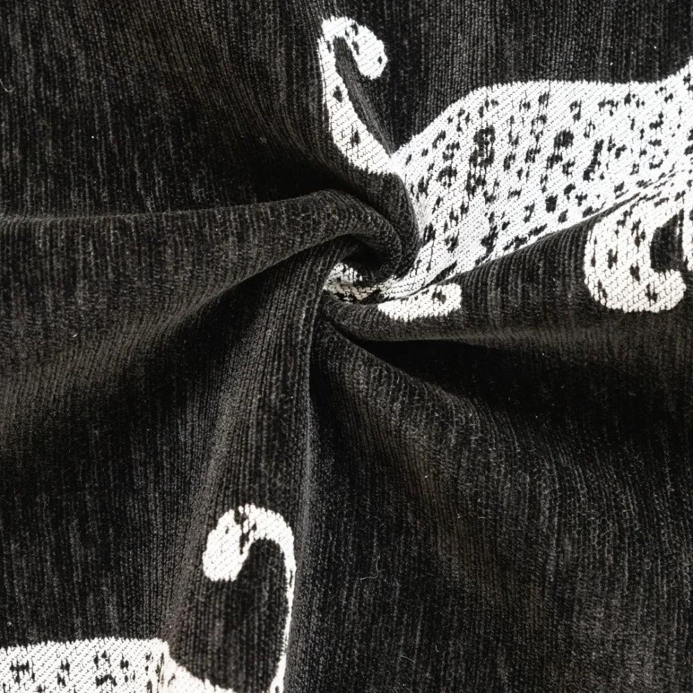 Lion Wavy Non-Slip Sofa Cover by Casa & Beyond