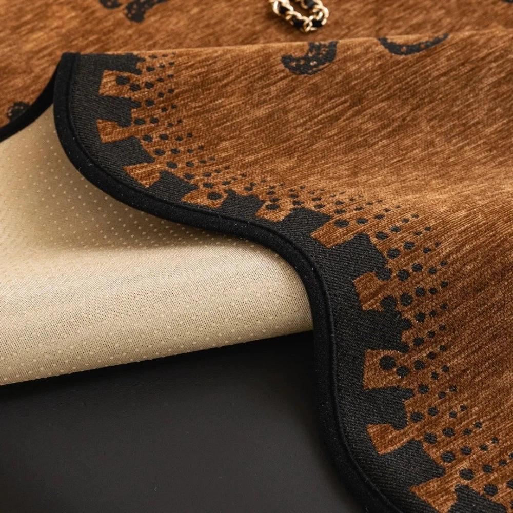 Lion Wavy Non-Slip Sofa Cover by Casa & Beyond