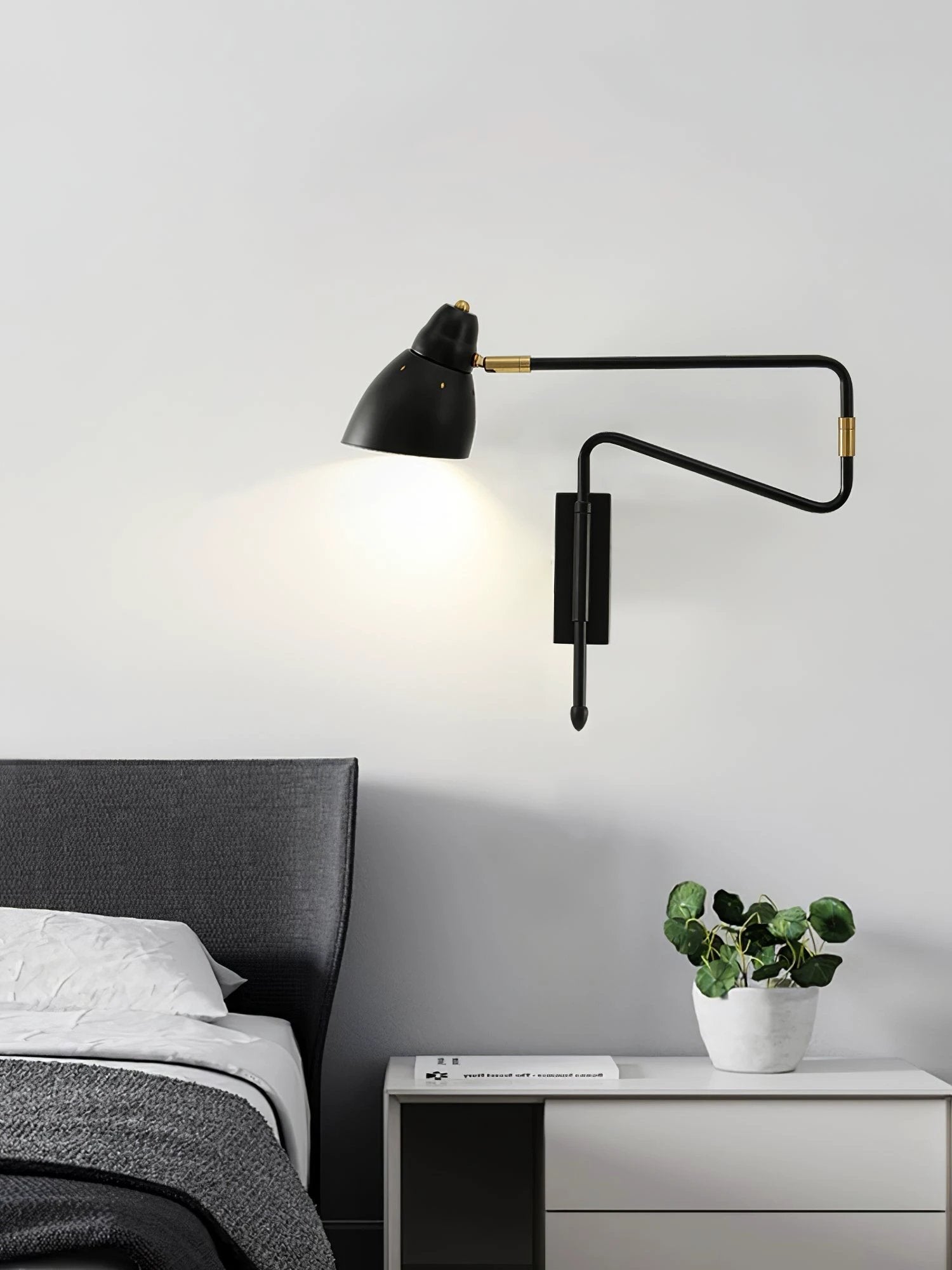 BeamFlex – Versatile Wall Lamp with Flexible Arm by BowLift