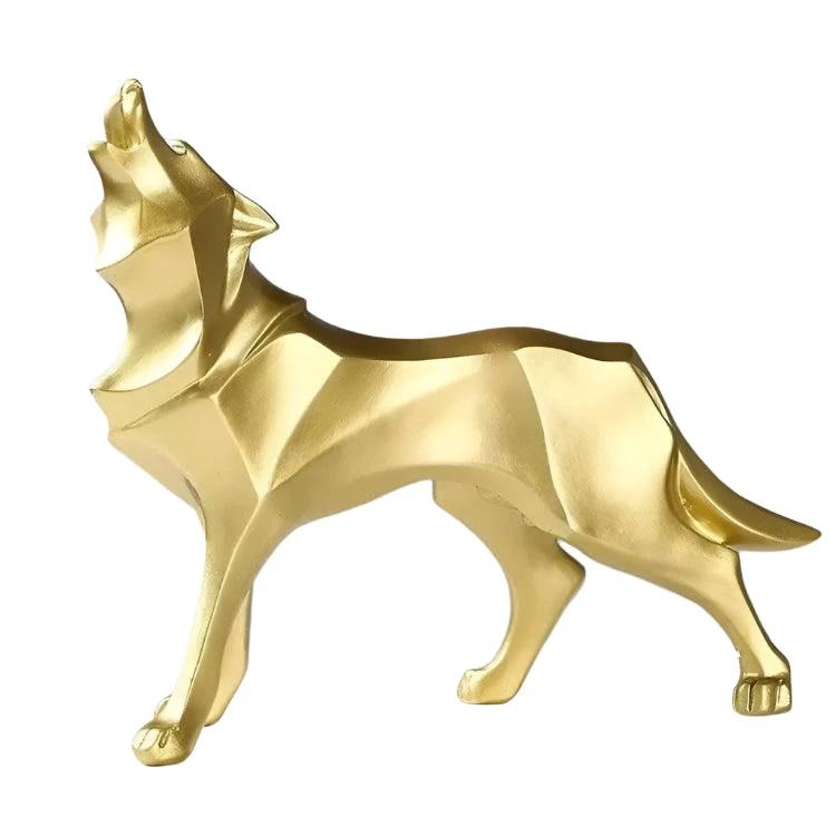 LupoForm – Geometric Wolf Statue with Sharp-edged Design for Modern Spaces Bowlift by Bowlift